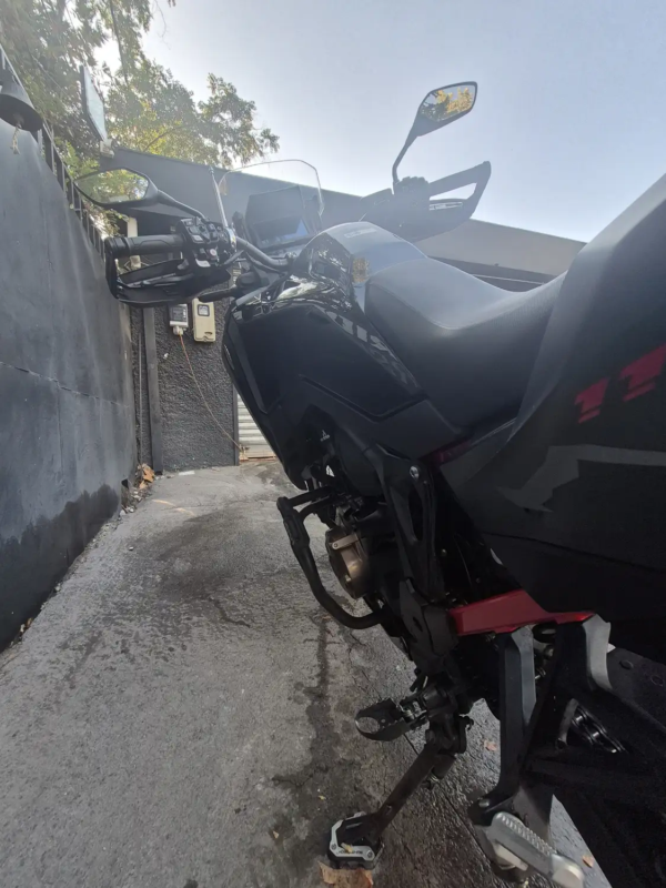 Honda Africa Twin CRF1100D usada 2025 negro mate trasera Easy Rider Motorshop Santiago
