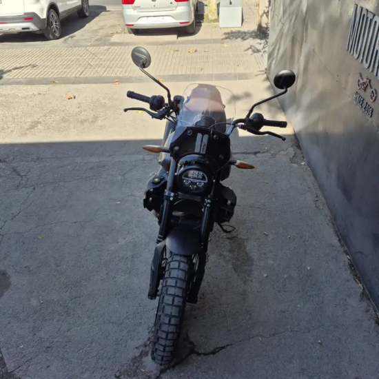 FTR 1200 usada Santiago vista frontal
