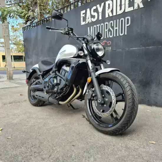 Kawasaki Vulcan S usada 2019 blanca frontal tres cuartos izquierdo – 649cc ABS