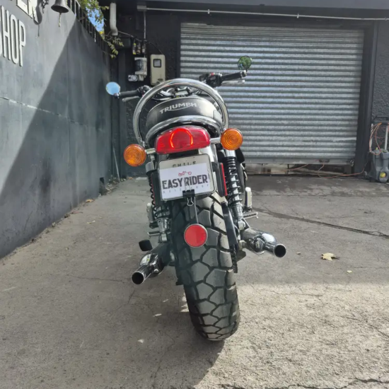 BONNEVILLE T120 1200CC usada Santiago vista trasera