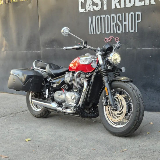 Triumph Speedmaster 1200 2023 usada rojo frontal tres cuartos Easy Rider Motorshop