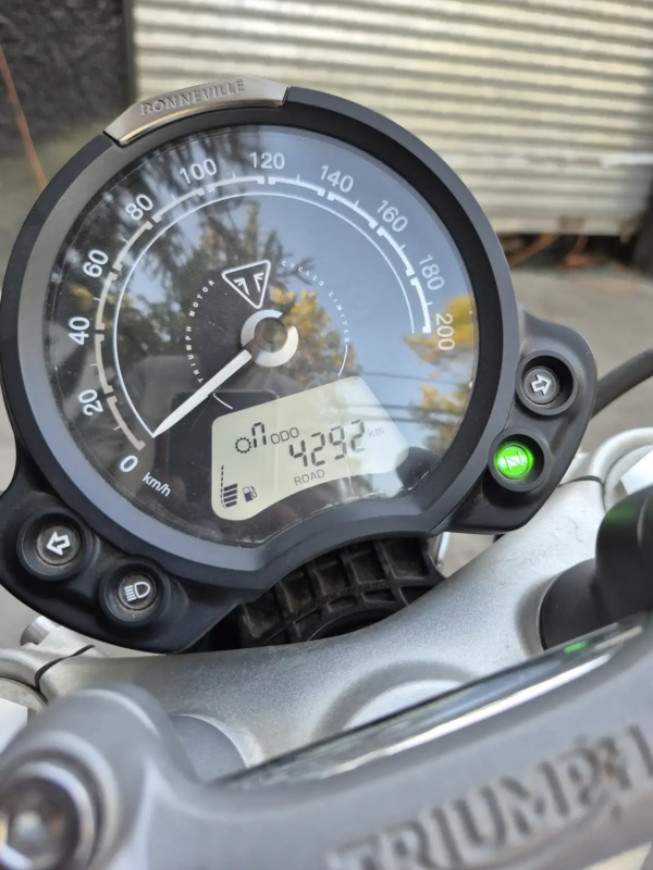Odómetro Triumph Speedmaster 1200 2023 usada – 4.292 km verificados