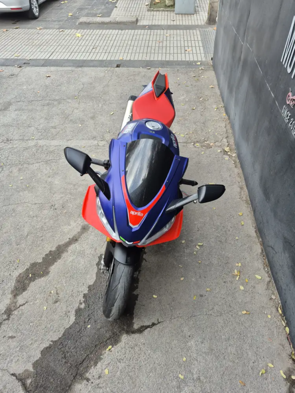 RSV4 FACTORY usada Santiago vista frontal
