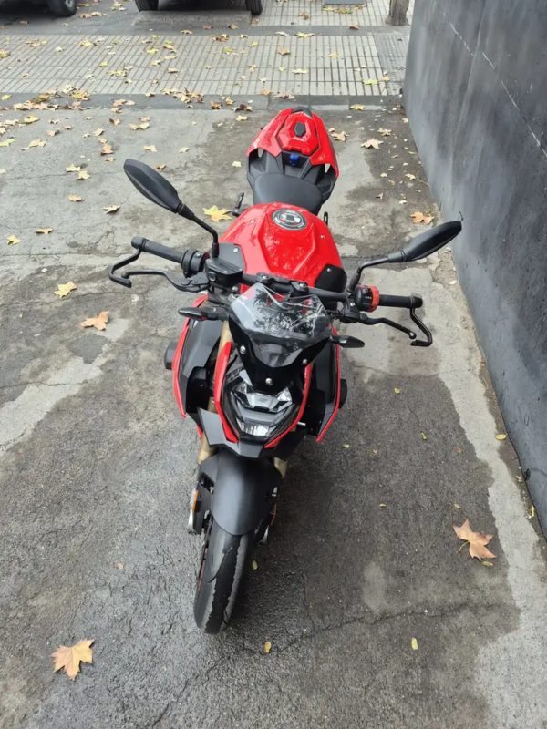 S 1000R usada Santiago vista frontal