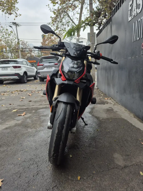 S 1000R usada Santiago vista frontal