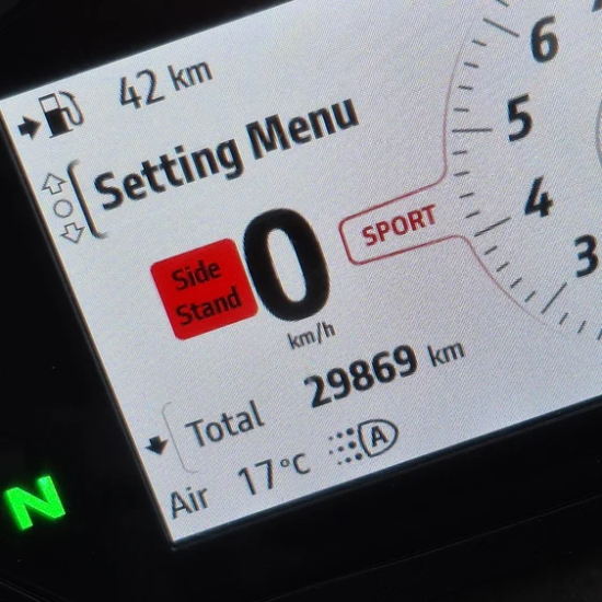odómetro MONSTER PLUS usada Santiago 29.800 km verificados