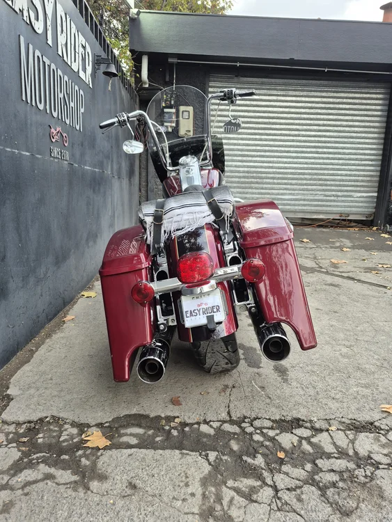 FLHRC ROAD KING CLASSIC 1690CC usada Santiago vista trasera