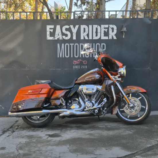 FLHXSE CVO STREET GLIDE 1802CC usada Santiago perfil lateral Easy Rider Motorshop