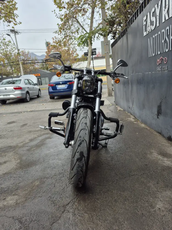 FXBR BREAKOUT 1745CC usada Santiago vista frontal
