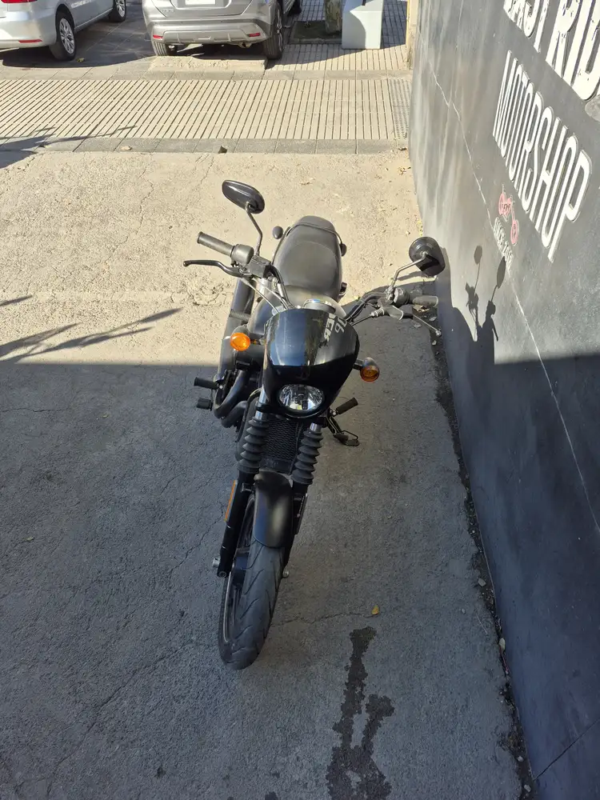 STREET XG 750 749CC usada Santiago vista frontal