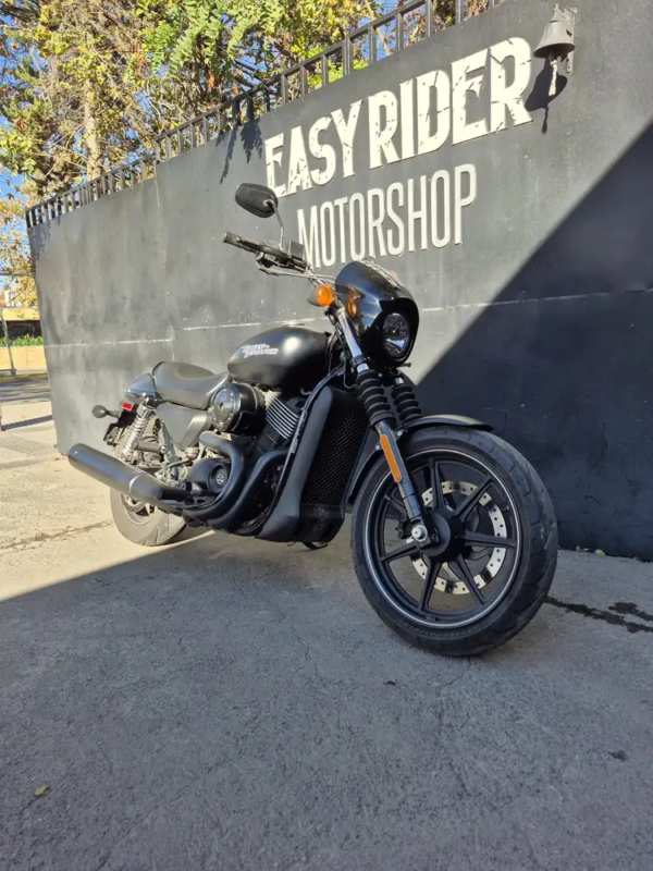 STREET XG 750 749CC usada Santiago frontal tres cuartos
