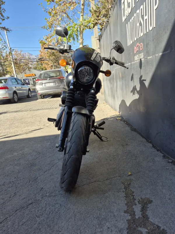 STREET XG 750 749CC usada Santiago vista frontal