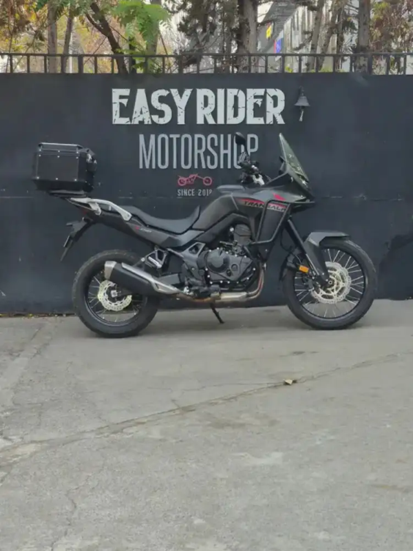 XL 750 usada Santiago perfil lateral Easy Rider Motorshop