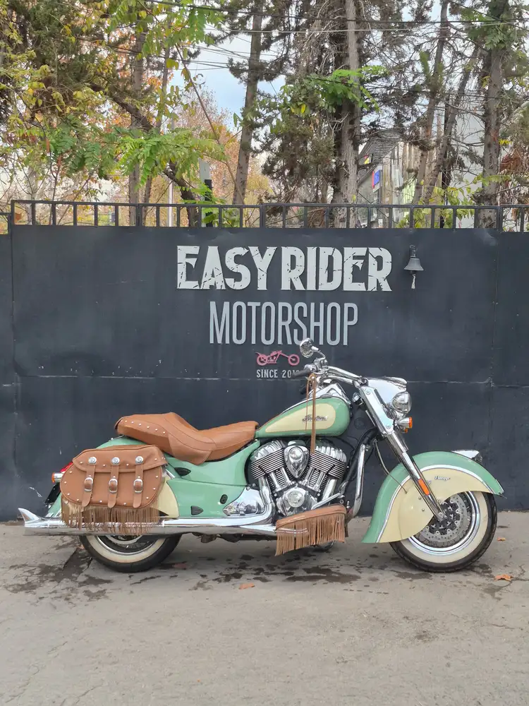 CHIEF VINTAGE 1811CC usada Santiago perfil lateral Easy Rider Motorshop