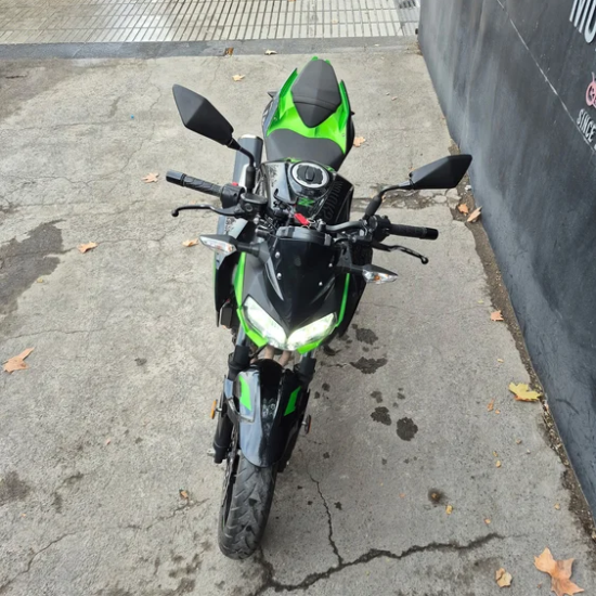 Z 400 usada Santiago vista frontal