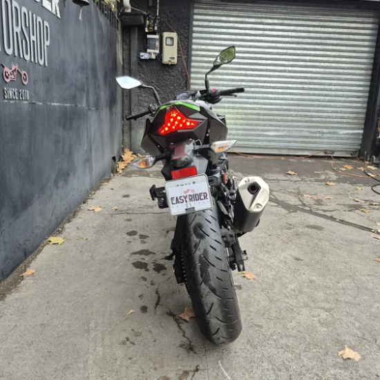 Z 400 usada Santiago vista trasera