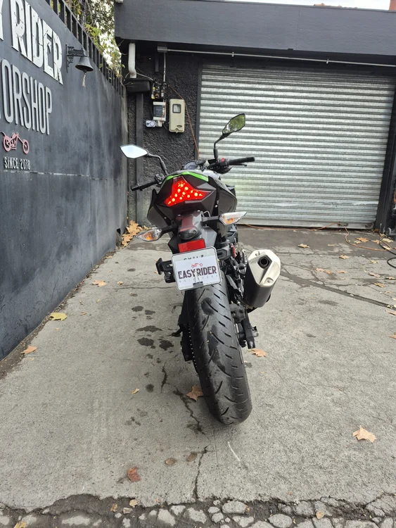 Z 400 usada Santiago vista trasera