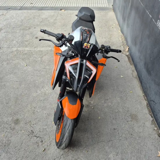 1290 SUPERDUKE 1301CC usada Santiago vista frontal