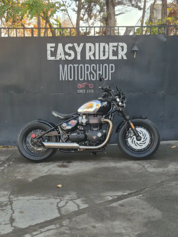 BONNEVILLE BOBBER 1200CC usada Santiago perfil lateral Easy Rider Motorshop