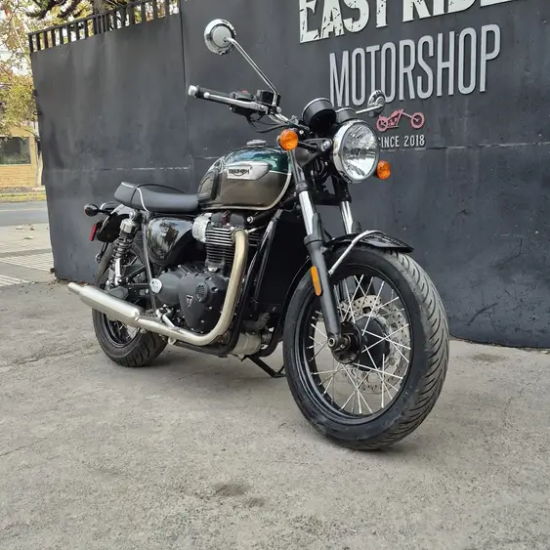 BONNEVILLE T100 900CC usada Santiago frontal tres cuartos