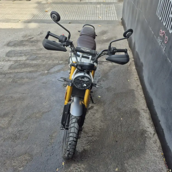 SCRAMBLER 400 usada Santiago vista frontal