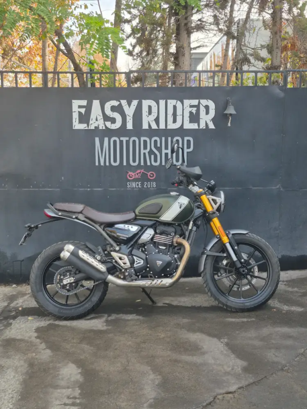 TRIUMPH SCRAMBLER 400 2025 usada — perfil SCRAMBLER 400 usada Santiago perfil lateral Easy Rider Motorshop