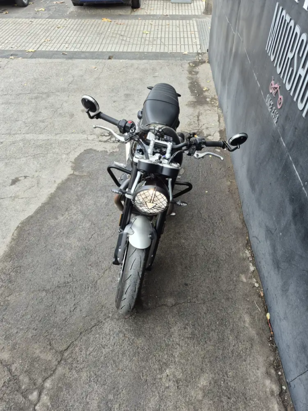 SPEED TWIN 1200 CC usada Santiago vista frontal