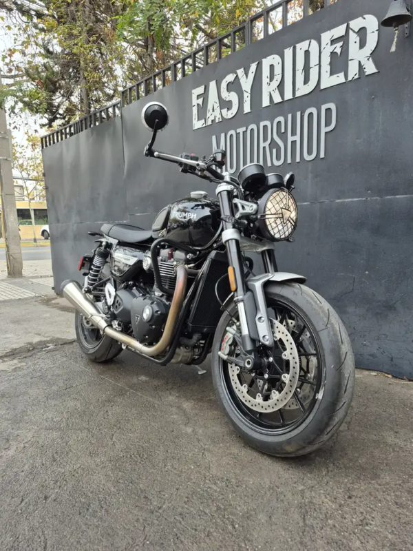 SPEED TWIN 1200 CC usada Santiago frontal tres cuartos