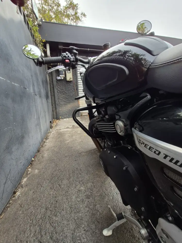 SPEED TWIN 1200 CC usada Santiago perfil lateral Easy Rider Motorshop