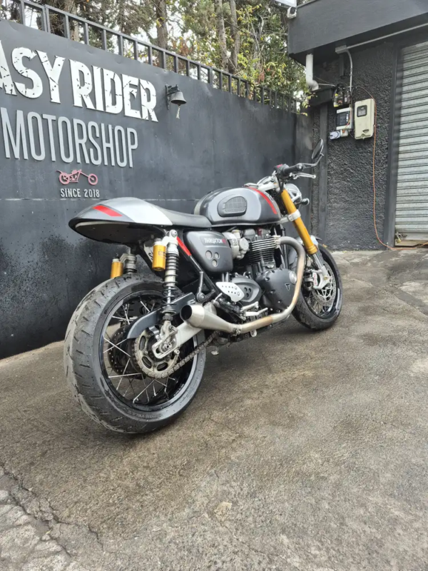 THRUXTON 1200CC usada Santiago trasera lateral
