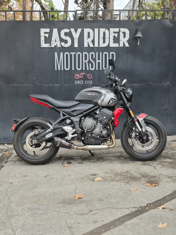 TRIDENT 660 usada Santiago perfil lateral Easy Rider Motorshop