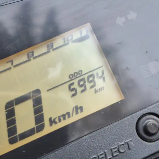 odómetro FZ 250 usada Santiago 5.994 km verificados