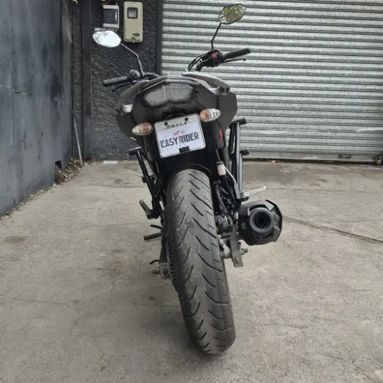 FZ 250 usada Santiago vista trasera